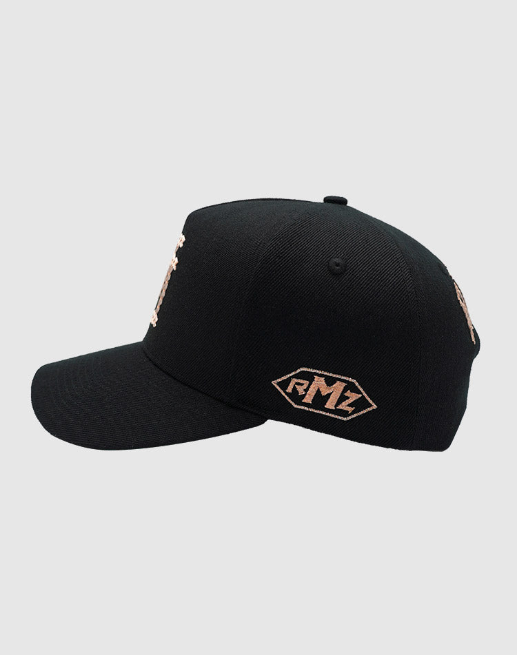 LA CHAIN ROSÉGOLD UPSIDE DOWN RMZ CAP BLACK
