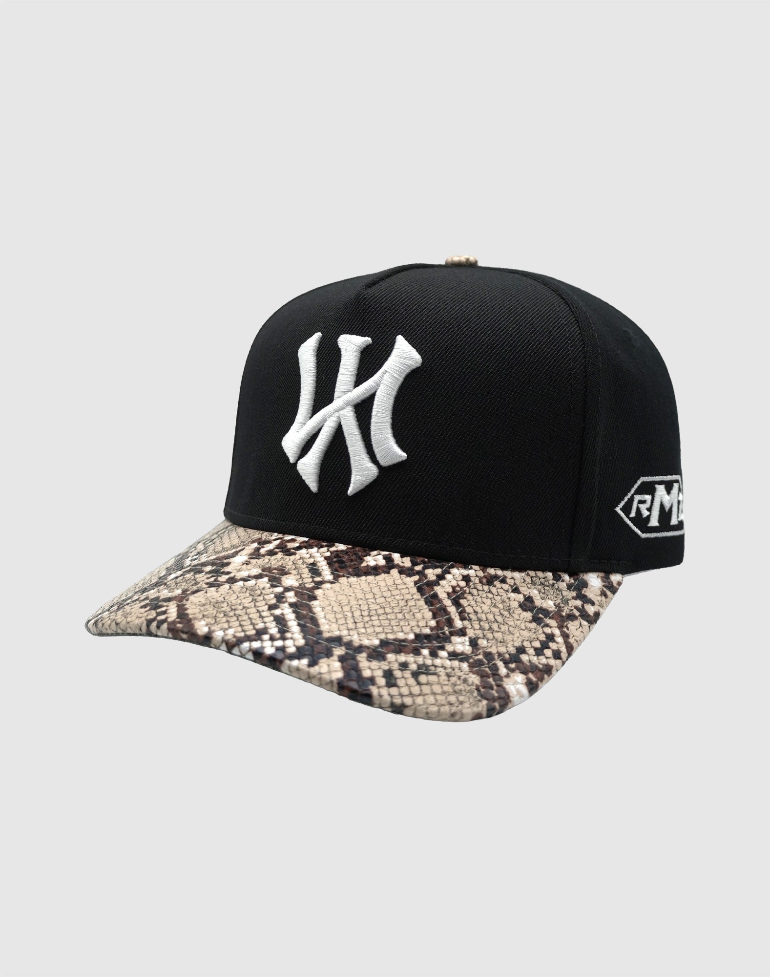 NY SNAKE UPSIDE DOWN RMZ CAP BLACK