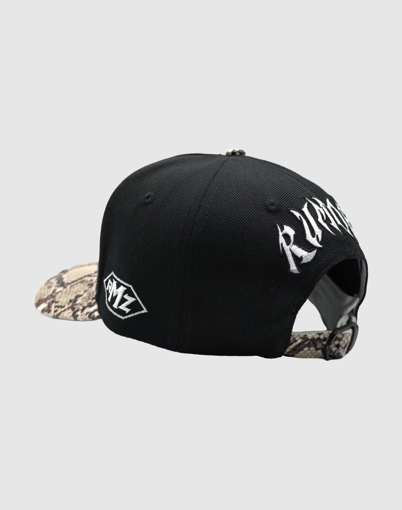 NY SNAKE UPSIDE DOWN RMZ CAP BLACK